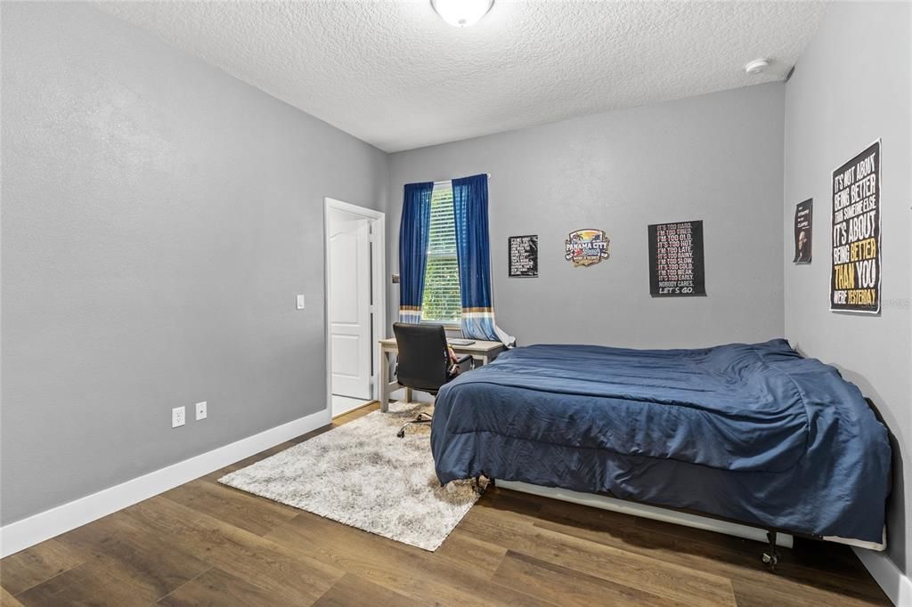 For Sale: $649,000 (4 beds, 3 baths, 2487 Square Feet)