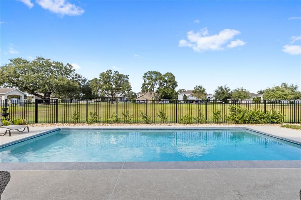 For Sale: $649,000 (4 beds, 3 baths, 2487 Square Feet)