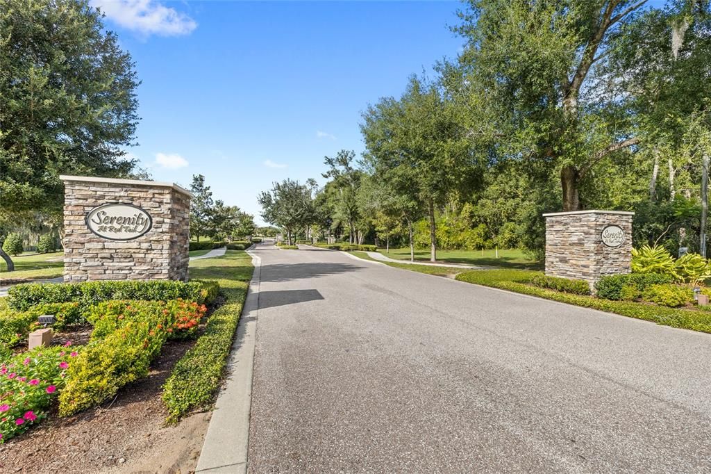 For Sale: $649,000 (4 beds, 3 baths, 2487 Square Feet)