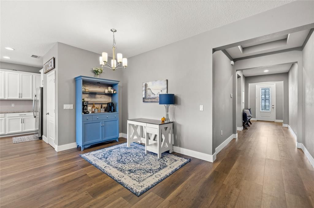 For Sale: $649,000 (4 beds, 3 baths, 2487 Square Feet)