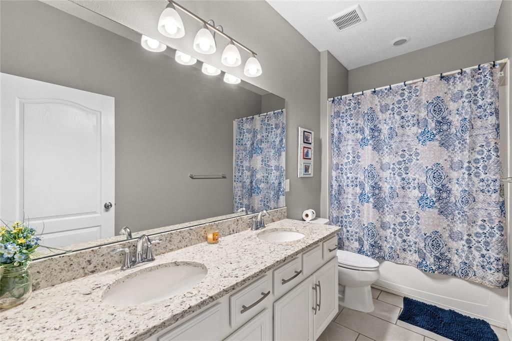 For Sale: $649,000 (4 beds, 3 baths, 2487 Square Feet)