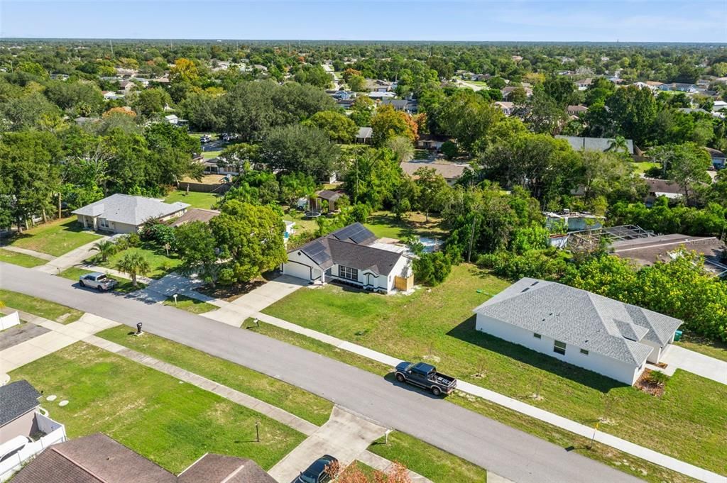 For Sale: $309,900 (3 beds, 2 baths, 1403 Square Feet)