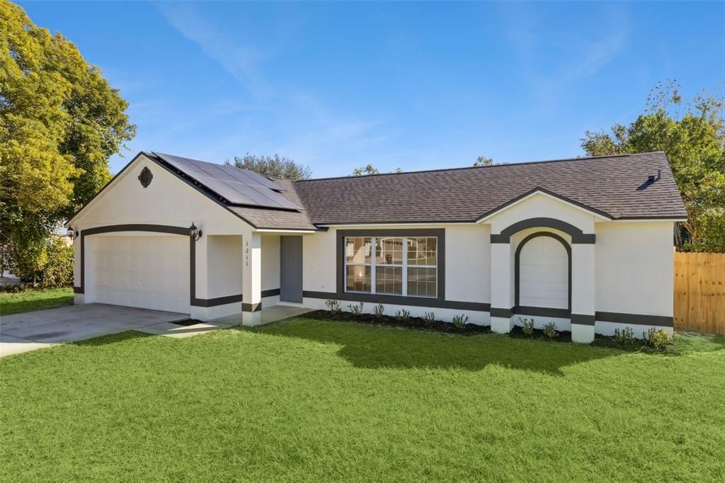 For Sale: $309,900 (3 beds, 2 baths, 1403 Square Feet)