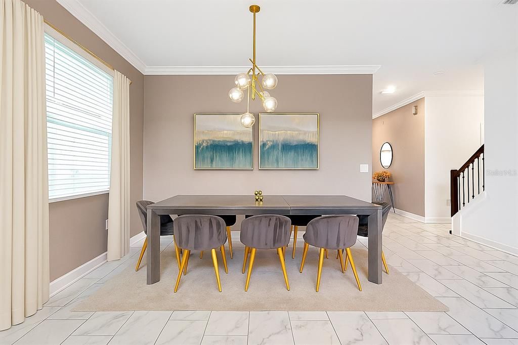 For Sale: $588,000 (5 beds, 5 baths, 3081 Square Feet)