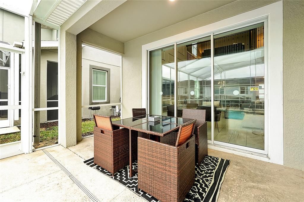 For Sale: $588,000 (5 beds, 5 baths, 3081 Square Feet)