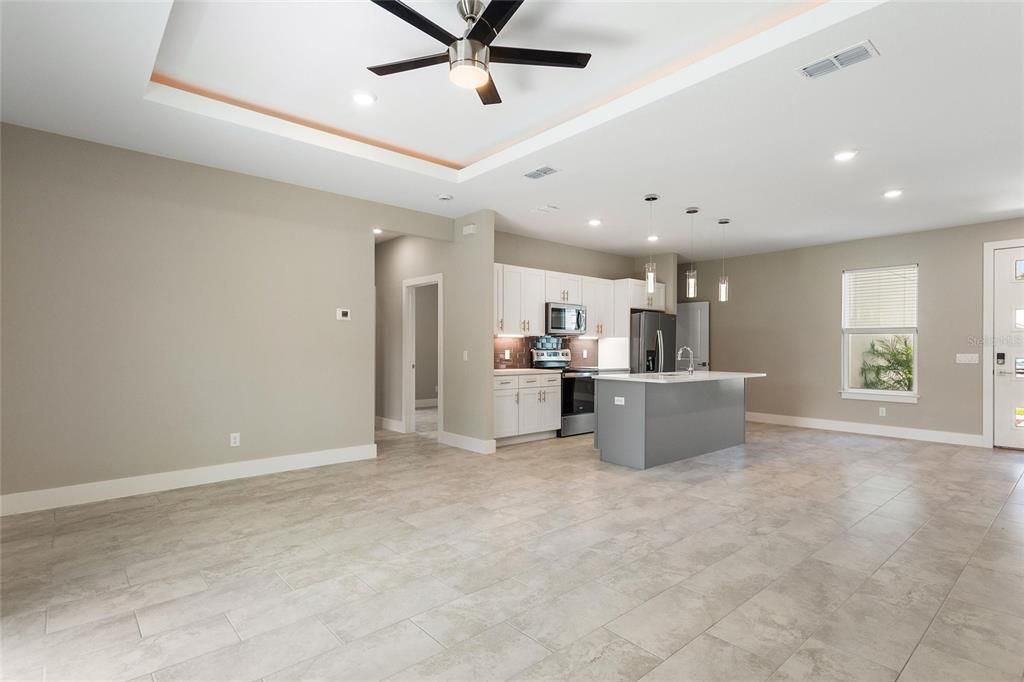 For Sale: $448,000 (4 beds, 2 baths, 1880 Square Feet)