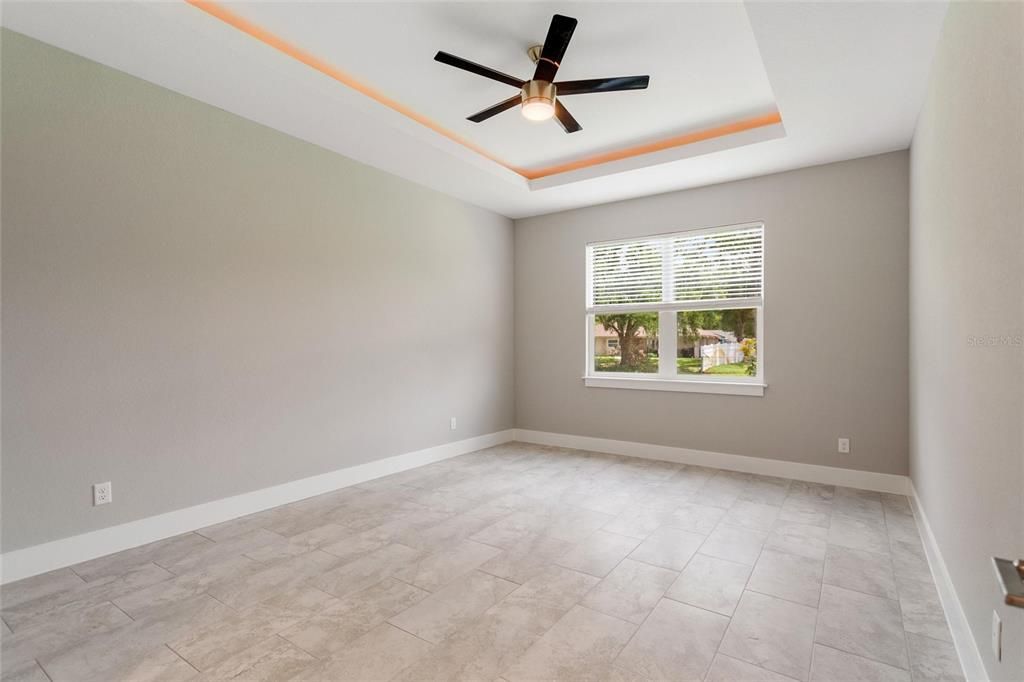 For Sale: $448,000 (4 beds, 2 baths, 1880 Square Feet)