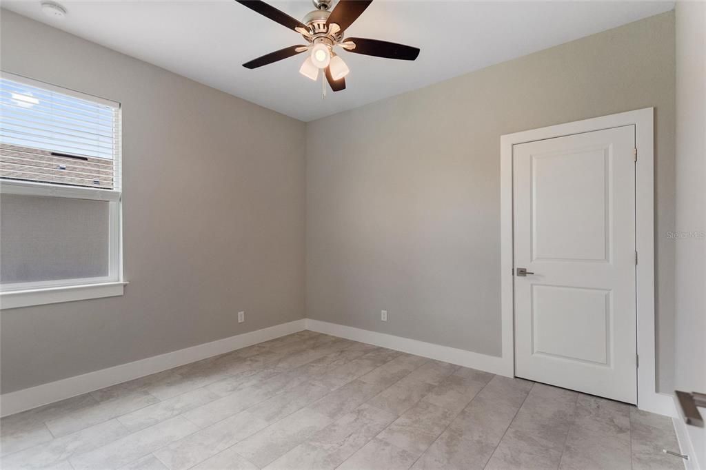 For Sale: $448,000 (4 beds, 2 baths, 1880 Square Feet)