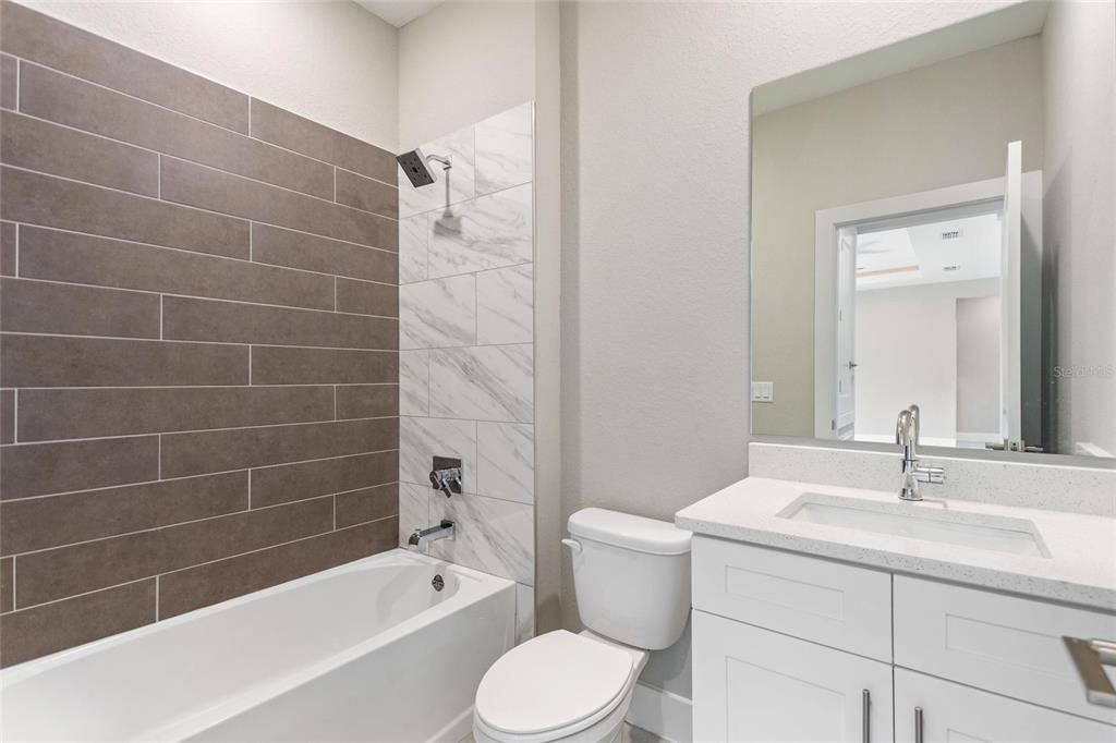 For Sale: $448,000 (4 beds, 2 baths, 1880 Square Feet)