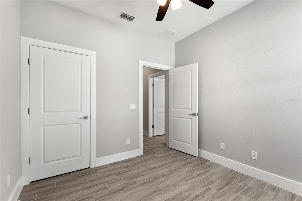 For Sale: $457,000 (4 beds, 2 baths, 1931 Square Feet)