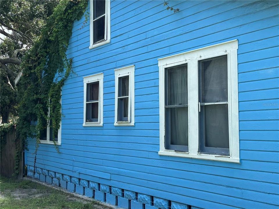 En Venta: $259,000 (2 camas, 1 baños, 960 Pies cuadrados)