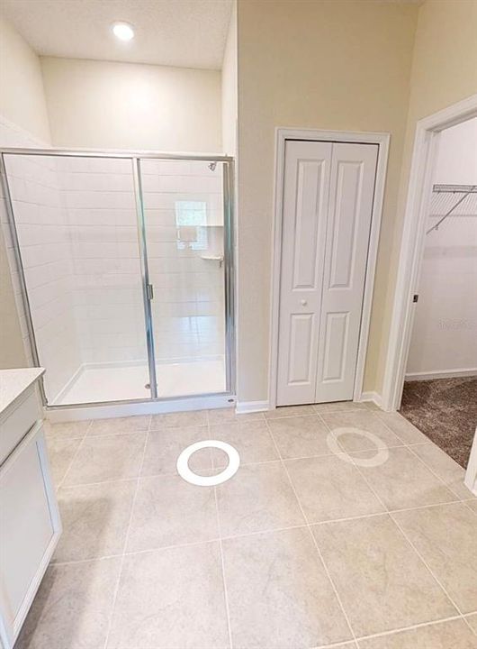 For Rent: $2,499 (4 beds, 2 baths, 1853 Square Feet)