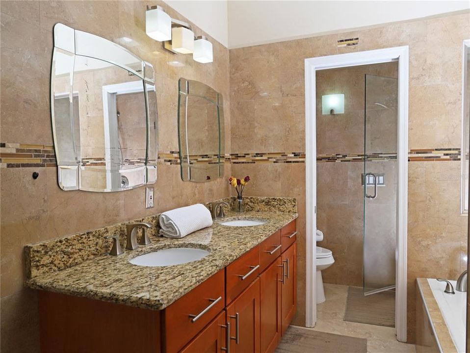 For Sale: $449,990 (4 beds, 2 baths, 1880 Square Feet)