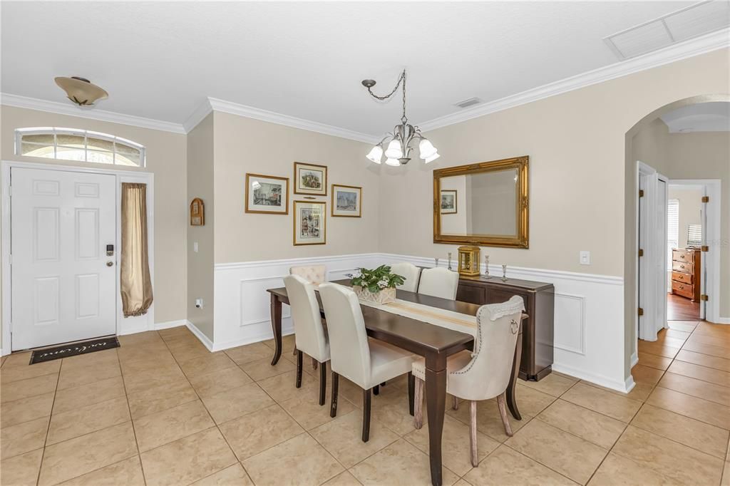 En Venta: $565,000 (4 camas, 4 baños, 2798 Pies cuadrados)