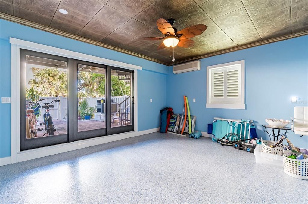 На продажу: $980,000 (2 спален, 3 ванн, 1450 Квадратных фут)