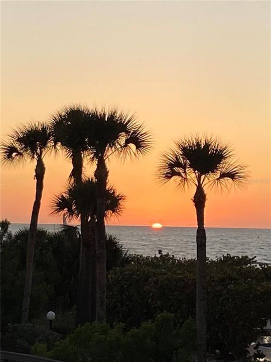 На продажу: $980,000 (2 спален, 3 ванн, 1450 Квадратных фут)