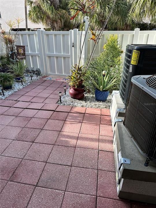 На продажу: $980,000 (2 спален, 3 ванн, 1450 Квадратных фут)