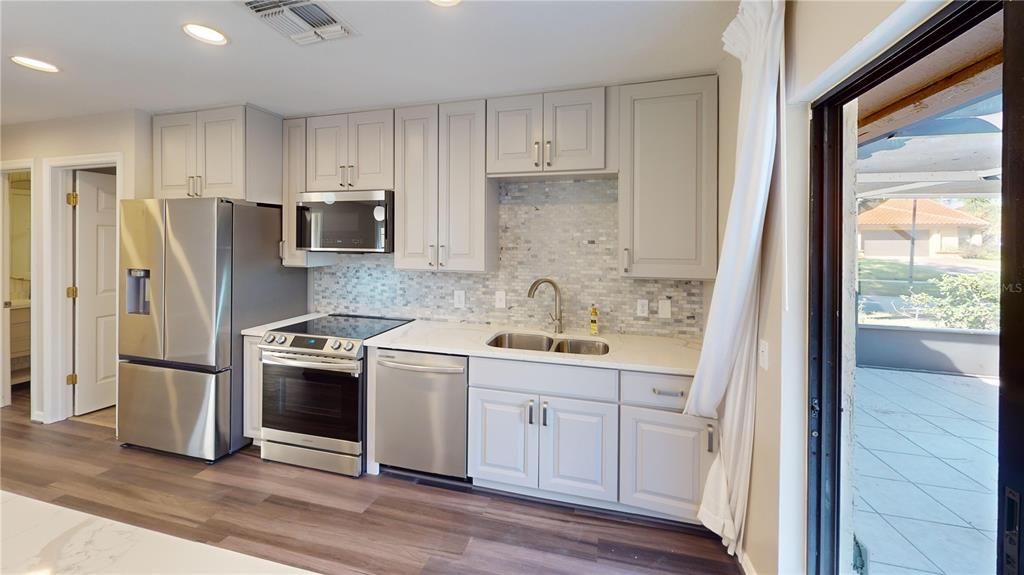 En Venta: $575,000 (2 camas, 2 baños, 1473 Pies cuadrados)