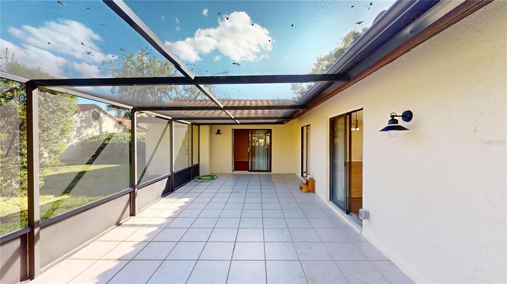 En Venta: $575,000 (2 camas, 2 baños, 1473 Pies cuadrados)