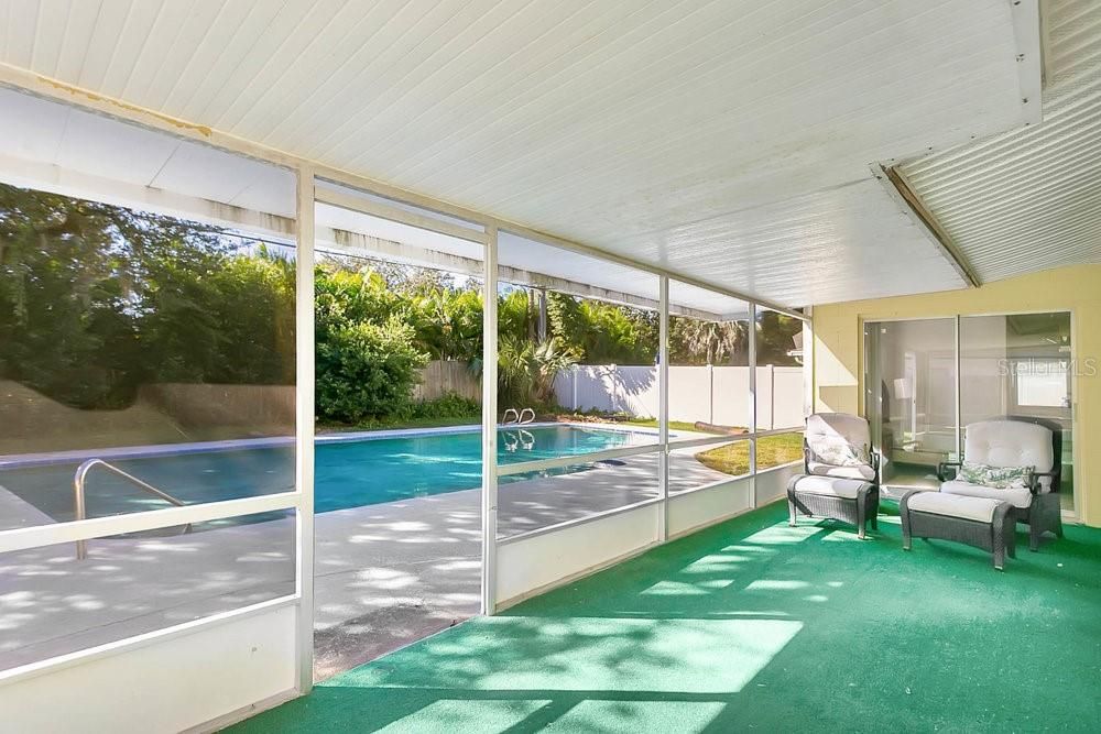 For Sale: $359,900 (3 beds, 2 baths, 1322 Square Feet)