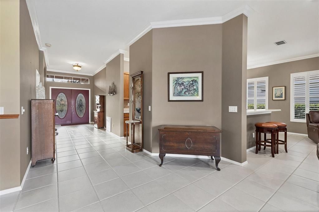 For Sale: $650,000 (4 beds, 2 baths, 2213 Square Feet)