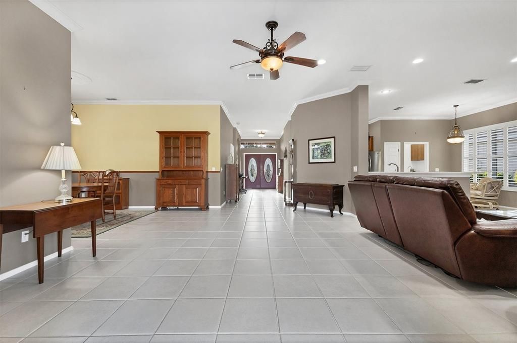 For Sale: $650,000 (4 beds, 2 baths, 2213 Square Feet)