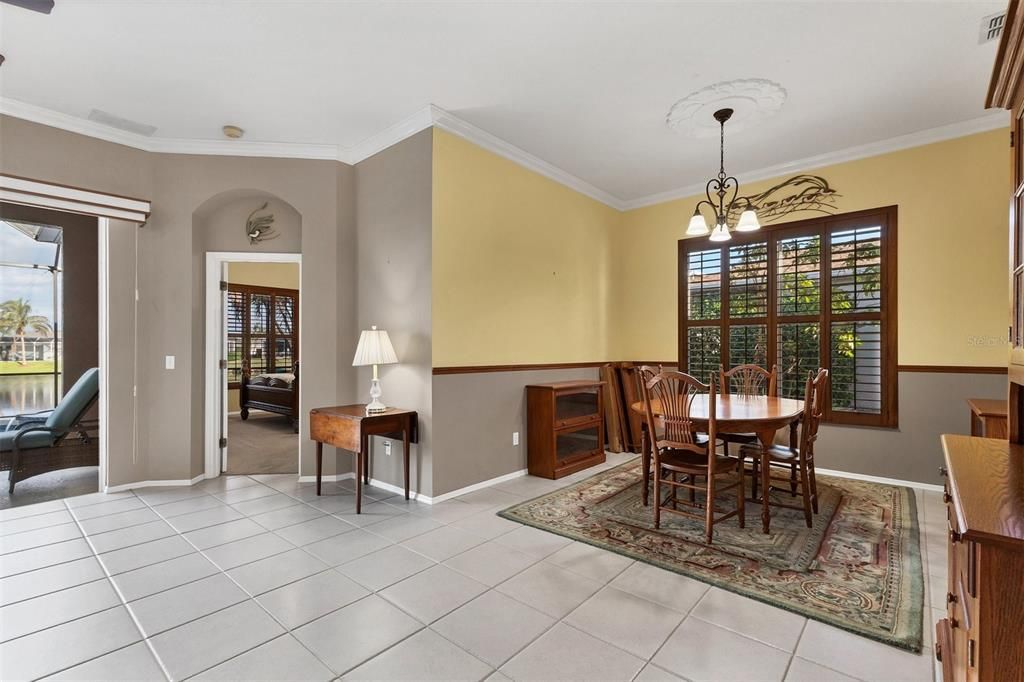 For Sale: $650,000 (4 beds, 2 baths, 2213 Square Feet)