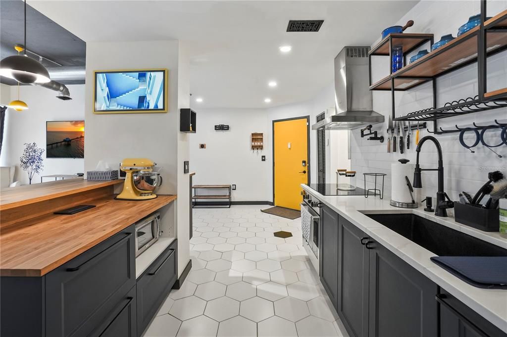 待售: $295,000 (3 贝兹, 2 浴室, 1525 平方英尺)