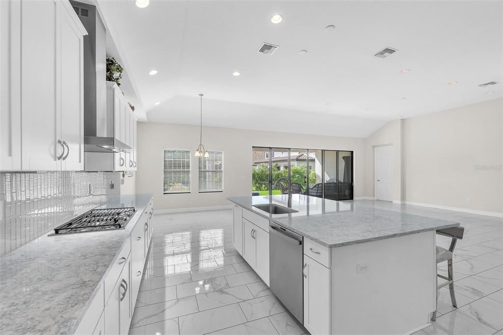 В аренду: $3,300 (3 спален, 3 ванн, 2541 Квадратных фут)