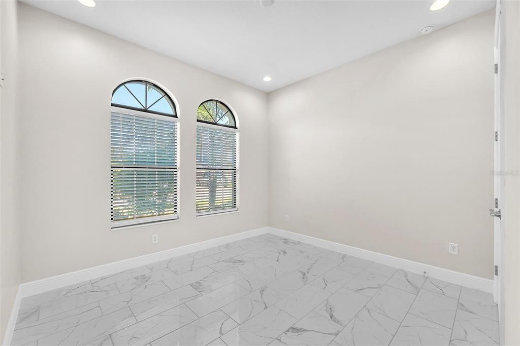 В аренду: $3,300 (3 спален, 3 ванн, 2541 Квадратных фут)