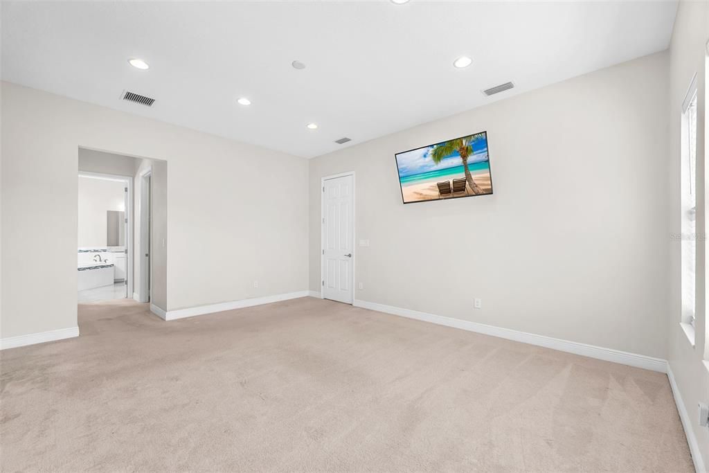 В аренду: $3,300 (3 спален, 3 ванн, 2541 Квадратных фут)