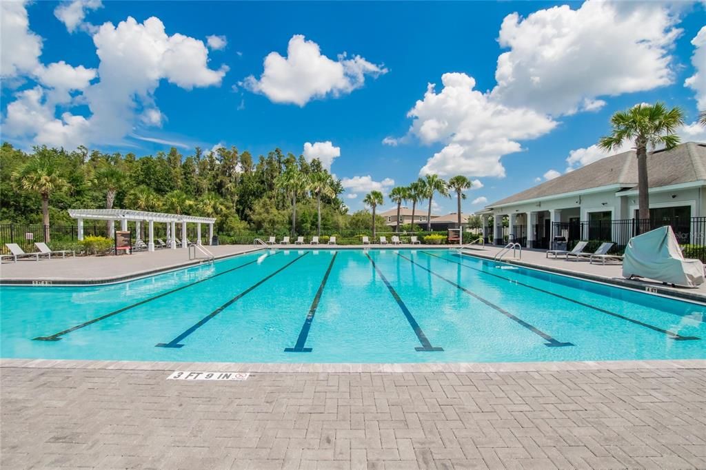 For Rent: $2,190 (3 beds, 2 baths, 1673 Square Feet)