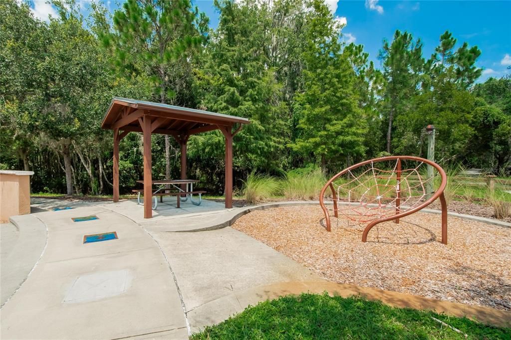 For Rent: $2,190 (3 beds, 2 baths, 1673 Square Feet)