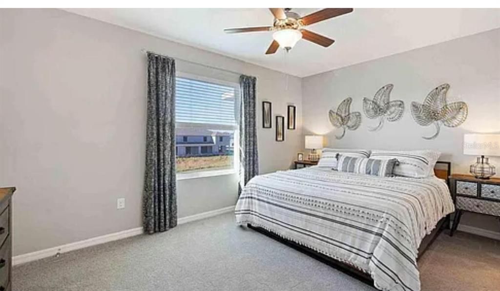 For Rent: $2,190 (3 beds, 2 baths, 1673 Square Feet)