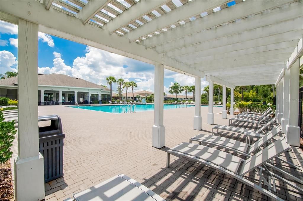 For Rent: $2,190 (3 beds, 2 baths, 1673 Square Feet)