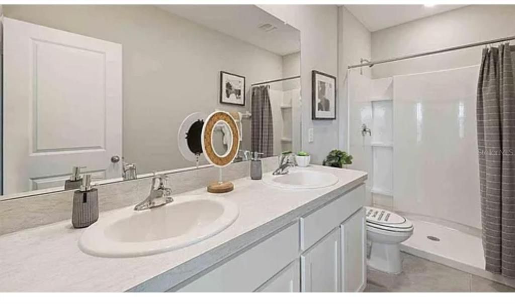 For Rent: $2,190 (3 beds, 2 baths, 1673 Square Feet)