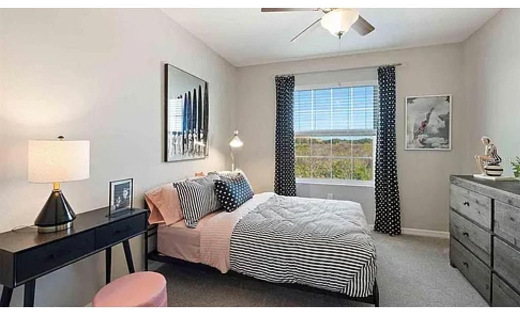 For Rent: $2,190 (3 beds, 2 baths, 1673 Square Feet)