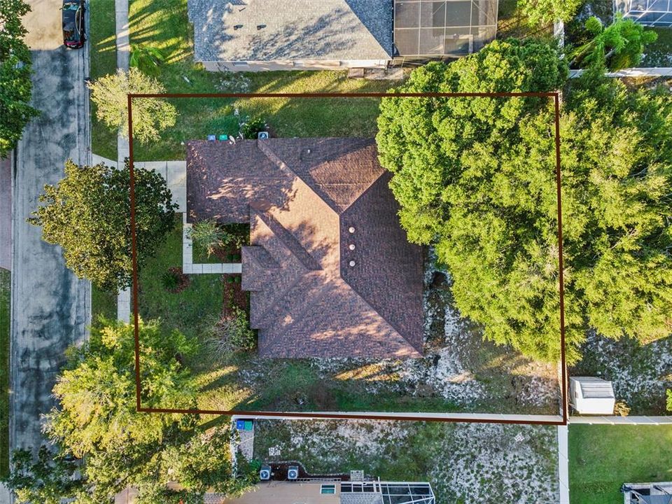 合同活跃: $600,000 (4 贝兹, 2 浴室, 2436 平方英尺)