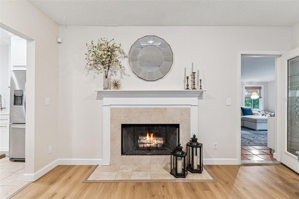 Active With Contract: $795,000 (3 beds, 2 baths, 1712 Square Feet)