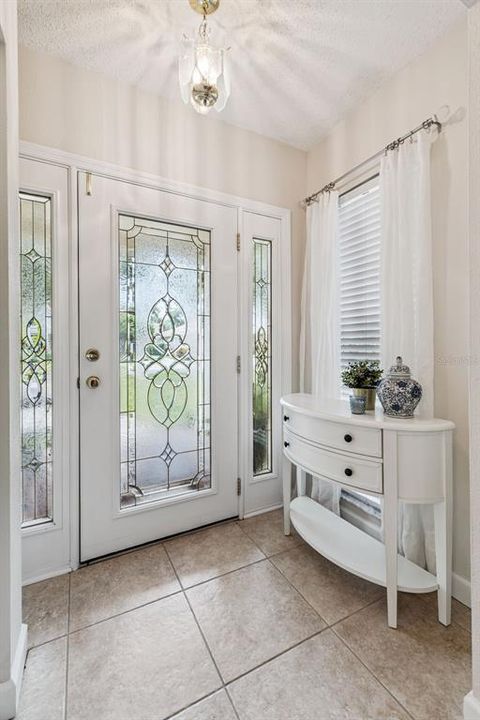 Active With Contract: $795,000 (3 beds, 2 baths, 1712 Square Feet)