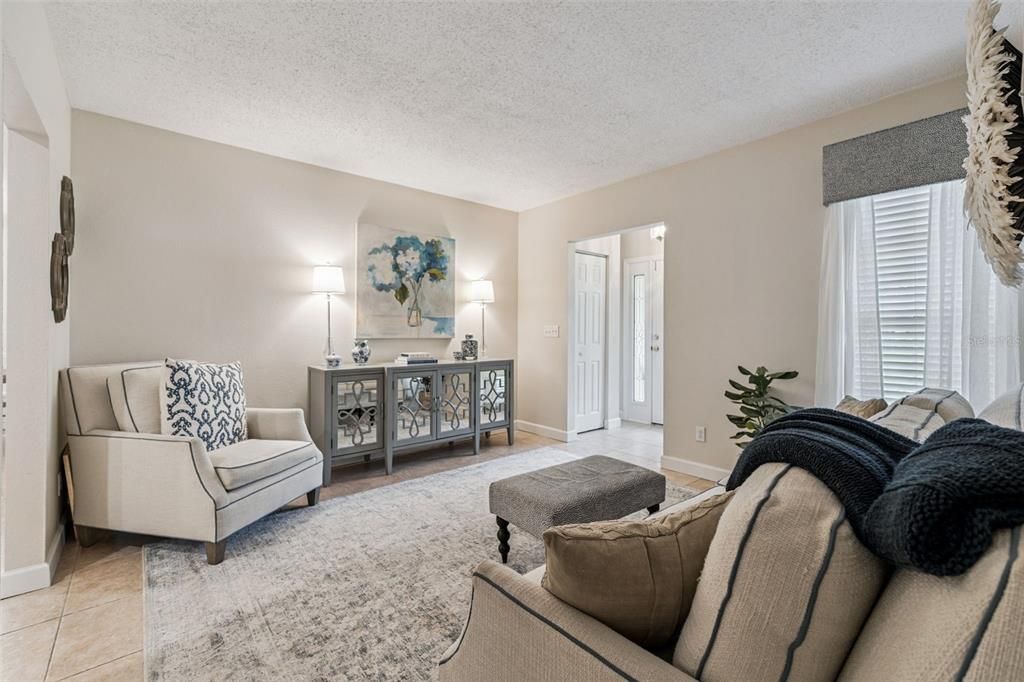 Active With Contract: $795,000 (3 beds, 2 baths, 1712 Square Feet)