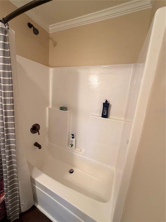 На продажу: $354,489 (4 спален, 2 ванн, 2260 Квадратных фут)