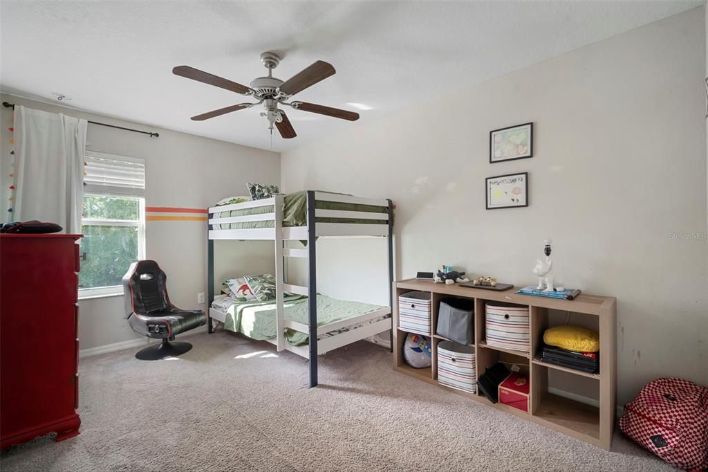 For Sale: $294,900 (3 beds, 2 baths, 1928 Square Feet)