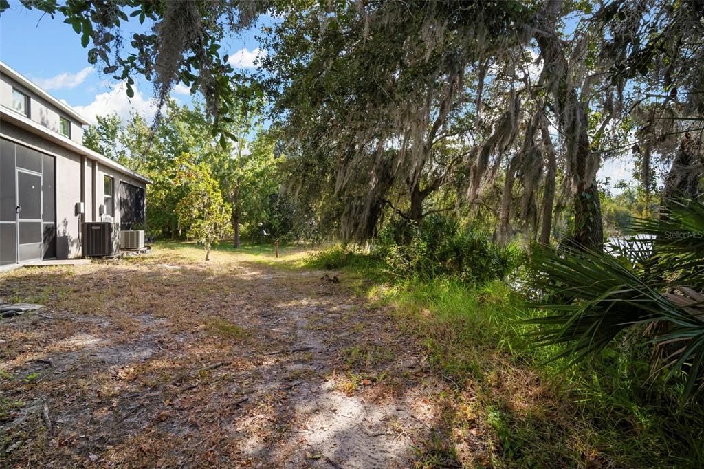 For Sale: $294,900 (3 beds, 2 baths, 1928 Square Feet)