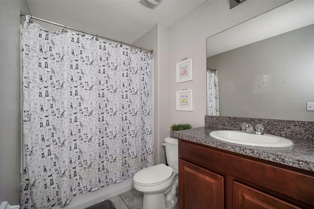 For Sale: $294,900 (3 beds, 2 baths, 1928 Square Feet)