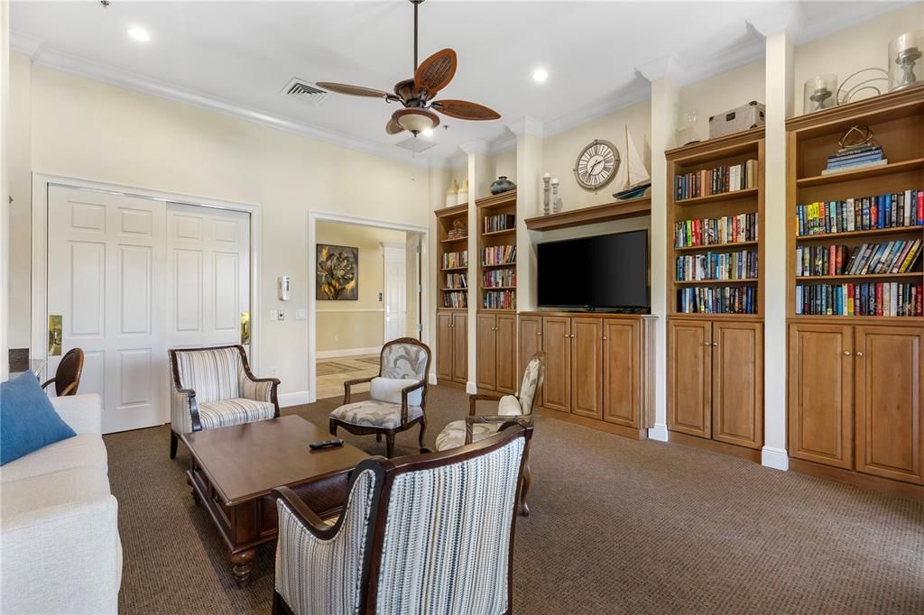 待售: $459,000 (2 贝兹, 2 浴室, 1730 平方英尺)