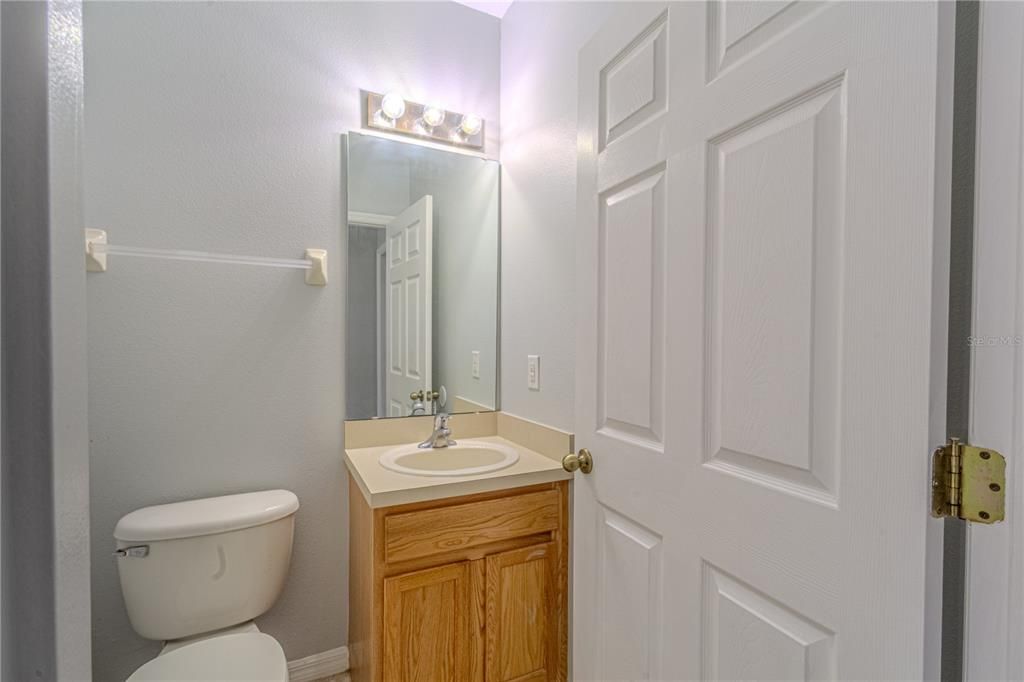 For Sale: $317,500 (3 beds, 2 baths, 1725 Square Feet)