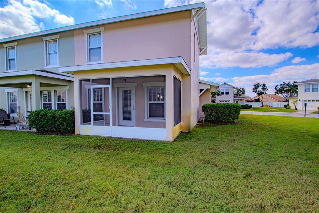 For Sale: $317,500 (3 beds, 2 baths, 1725 Square Feet)