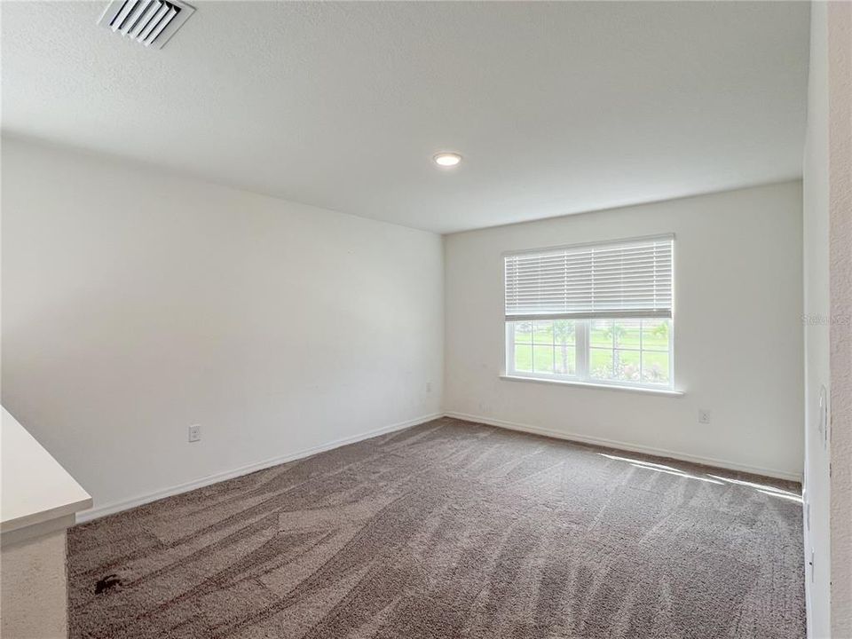 待售: $385,000 (5 贝兹, 3 浴室, 3138 平方英尺)