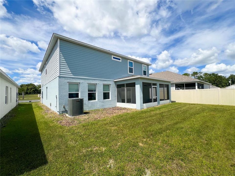 待售: $385,000 (5 贝兹, 3 浴室, 3138 平方英尺)